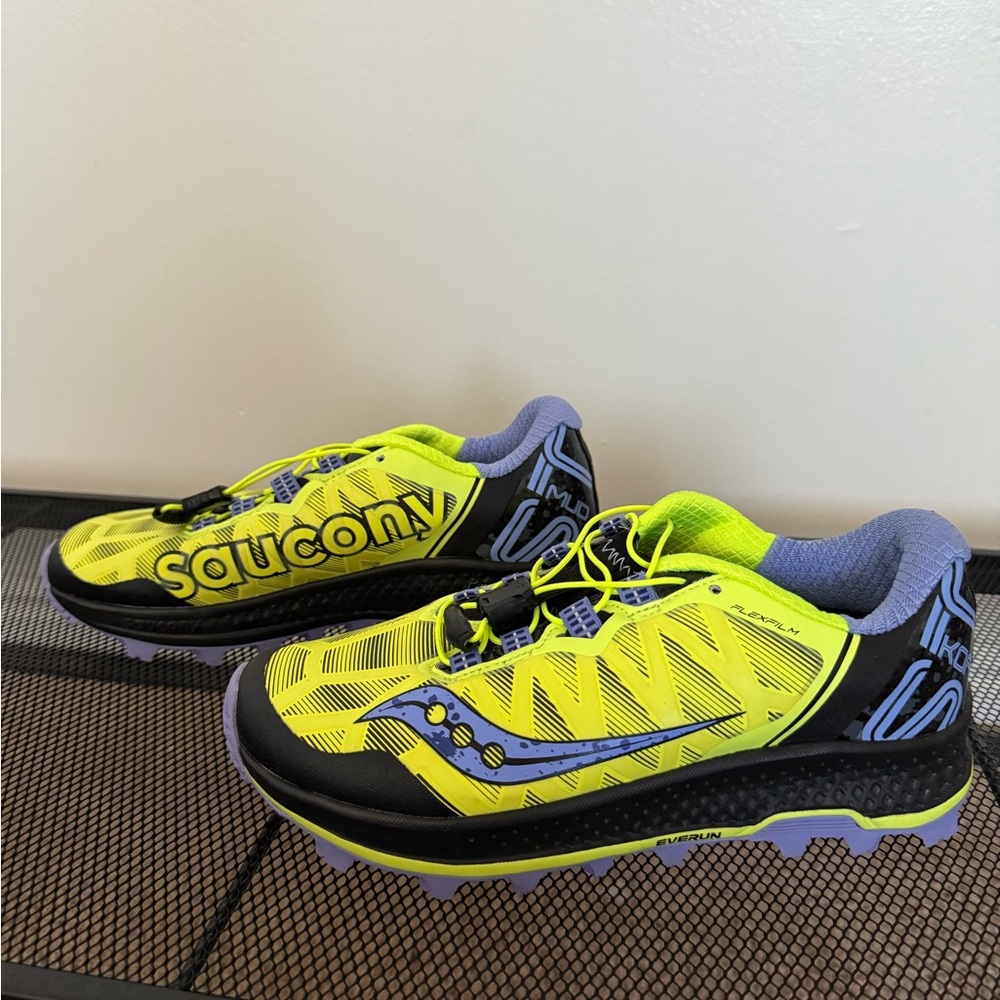 Saucony women’s  Shoes - Neon Yellow and Black